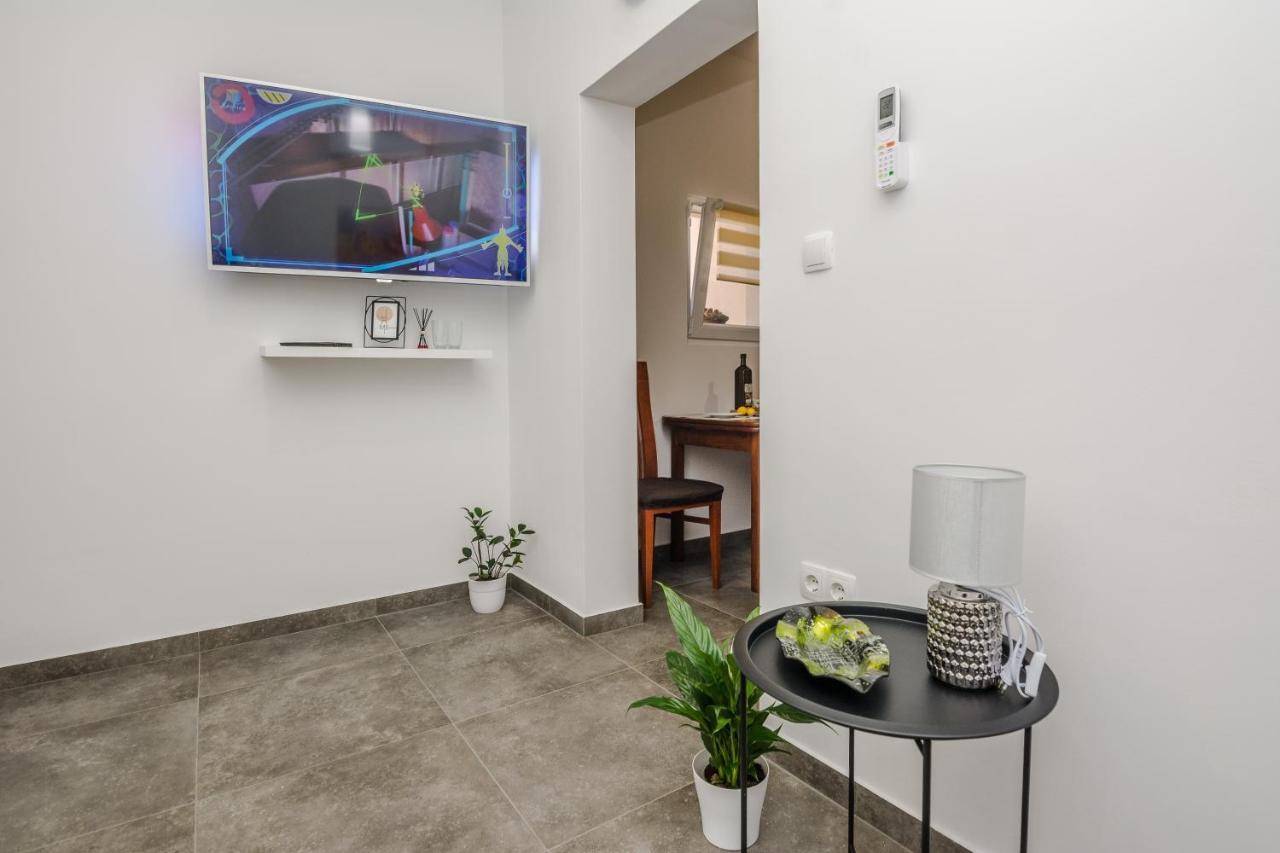 Lovely M&k In Peaceful Area - Apartmán *