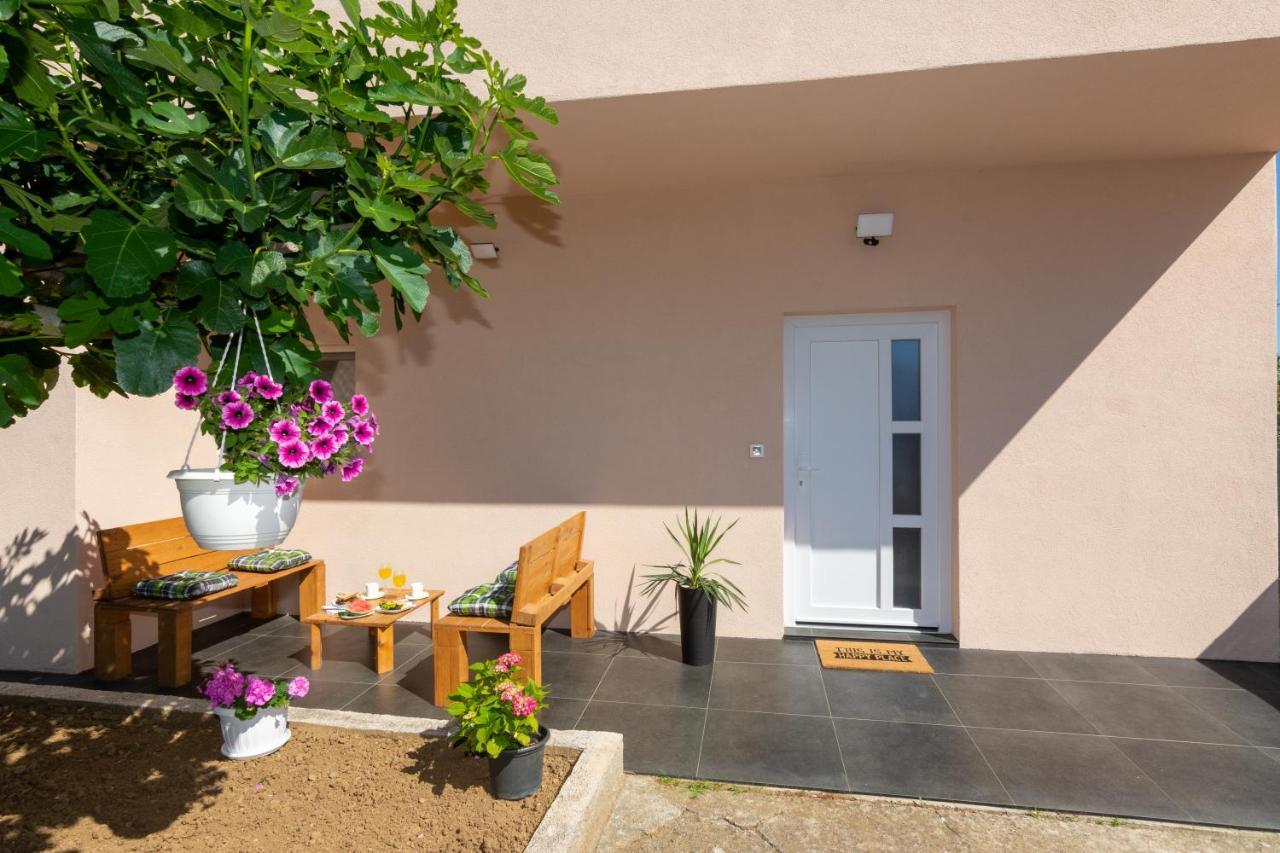 Lovely M&k In Peaceful Area - Apartmán *